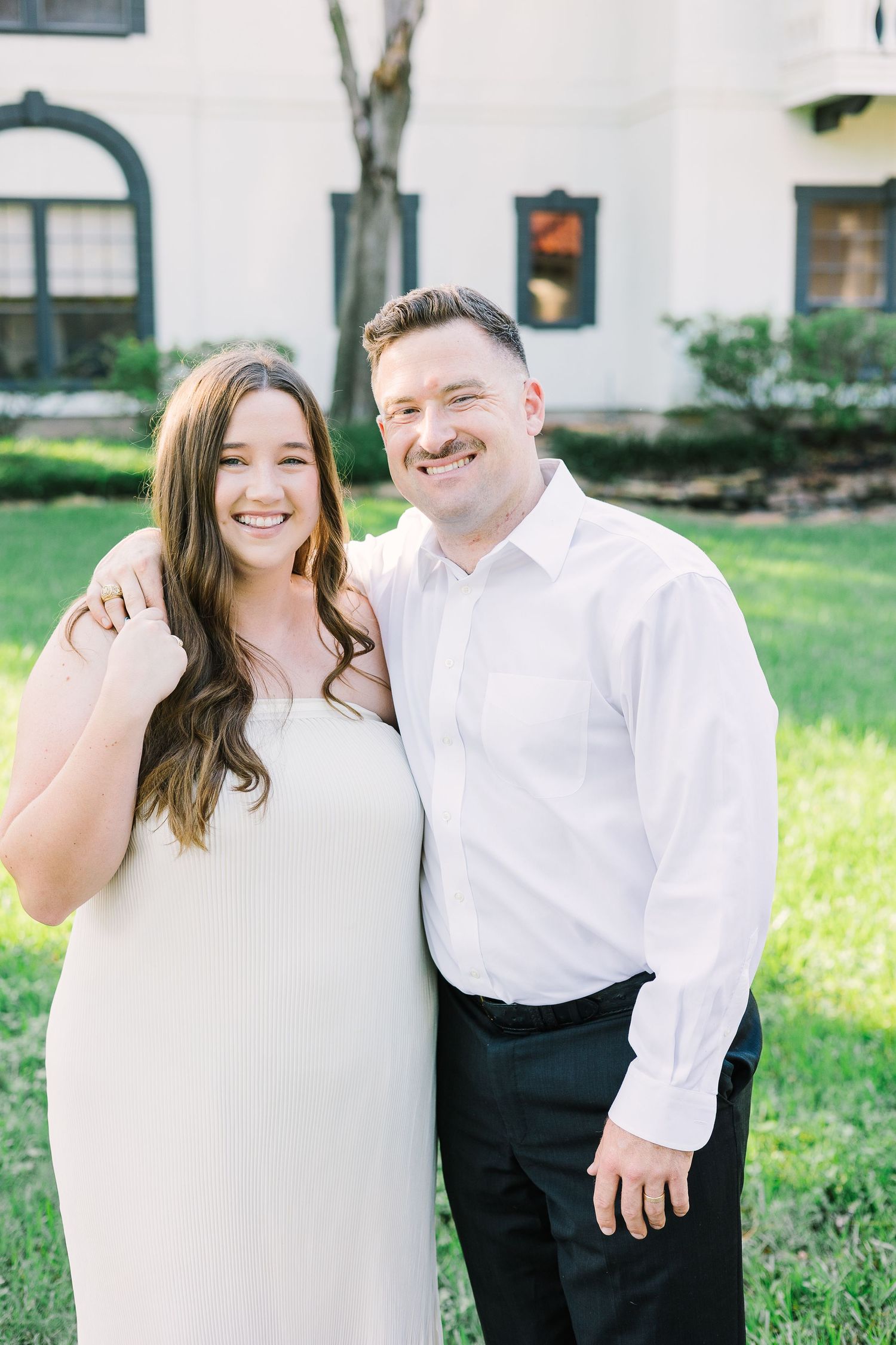 A heartwarming couples session capturing the love and connection between two people. This romantic photography session h