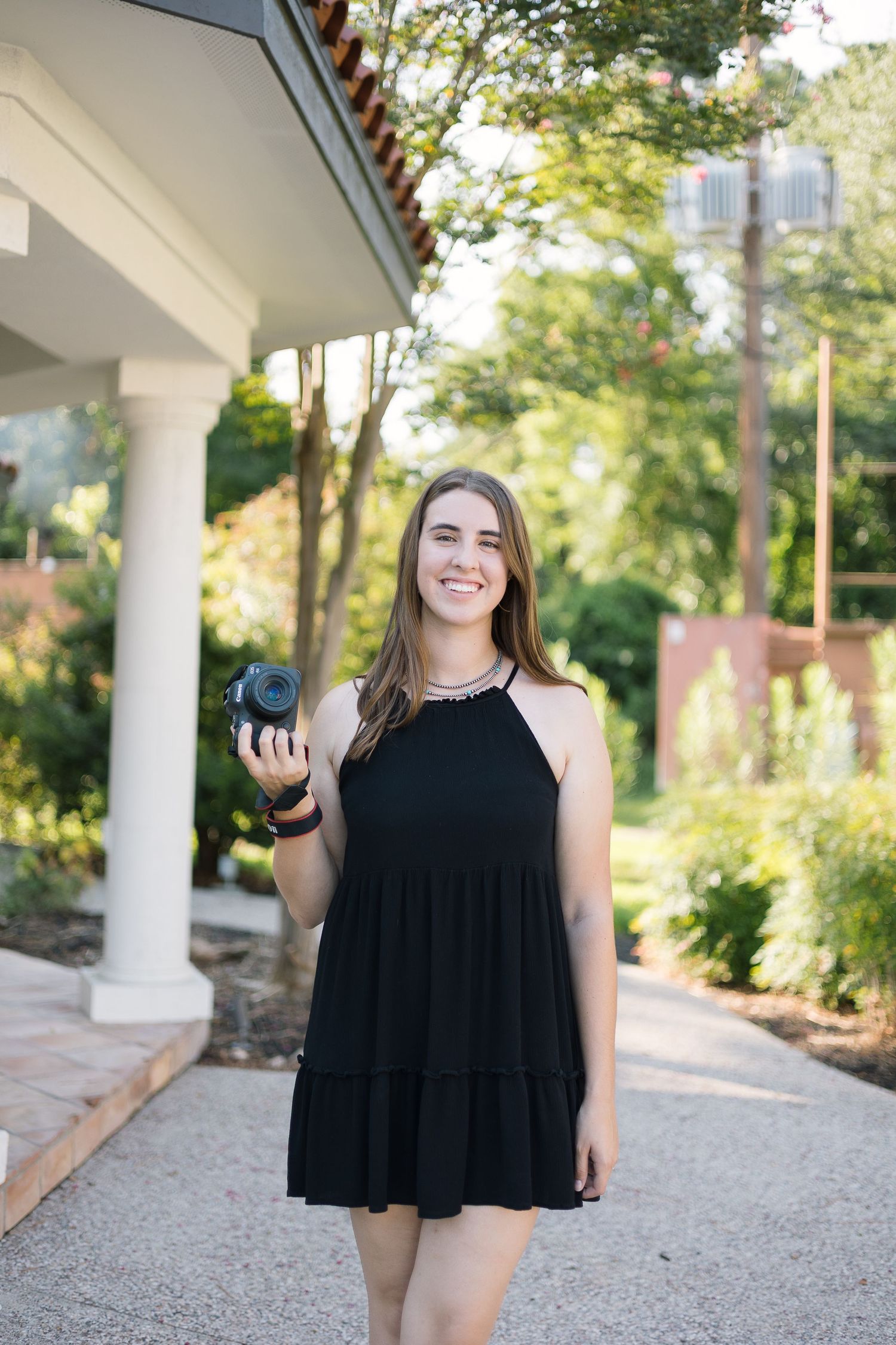 Autumn Elizabeth is a luxury wedding photographer capturing authentic love stories throughout Texas and worldwide. Known