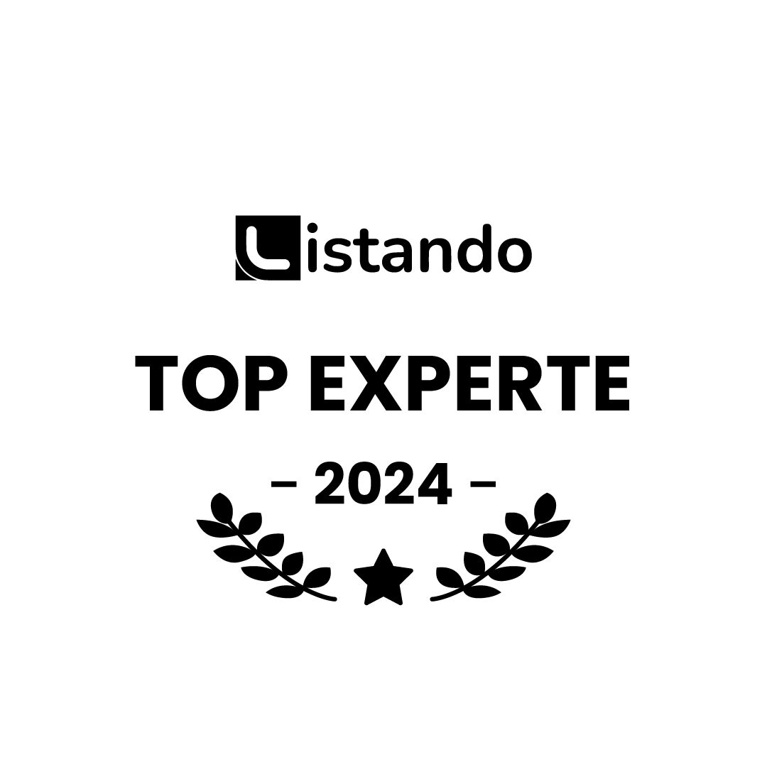 Circular black and white Listando Top Experte 2024 badge with laurel wreath and star design.