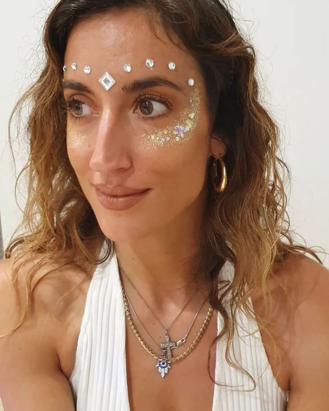 Face & Body Paint.
Glitter Bar.
Adult Festivals, Night clubs & Parties.
High Quality, Professional Grade Makeup, Face Paint & Glitter.