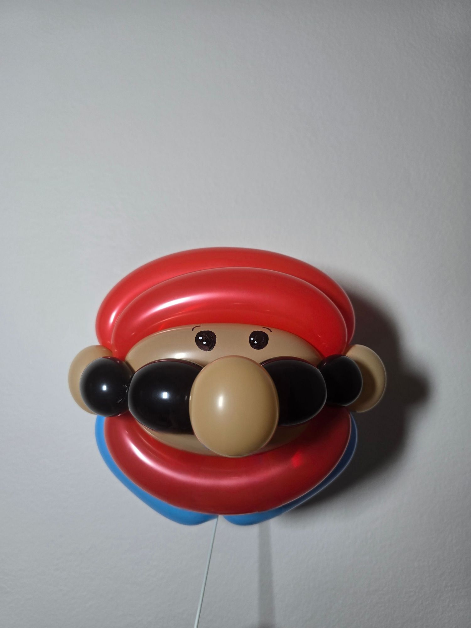 Mario Kart Balloon.
Balloon Twist Character.