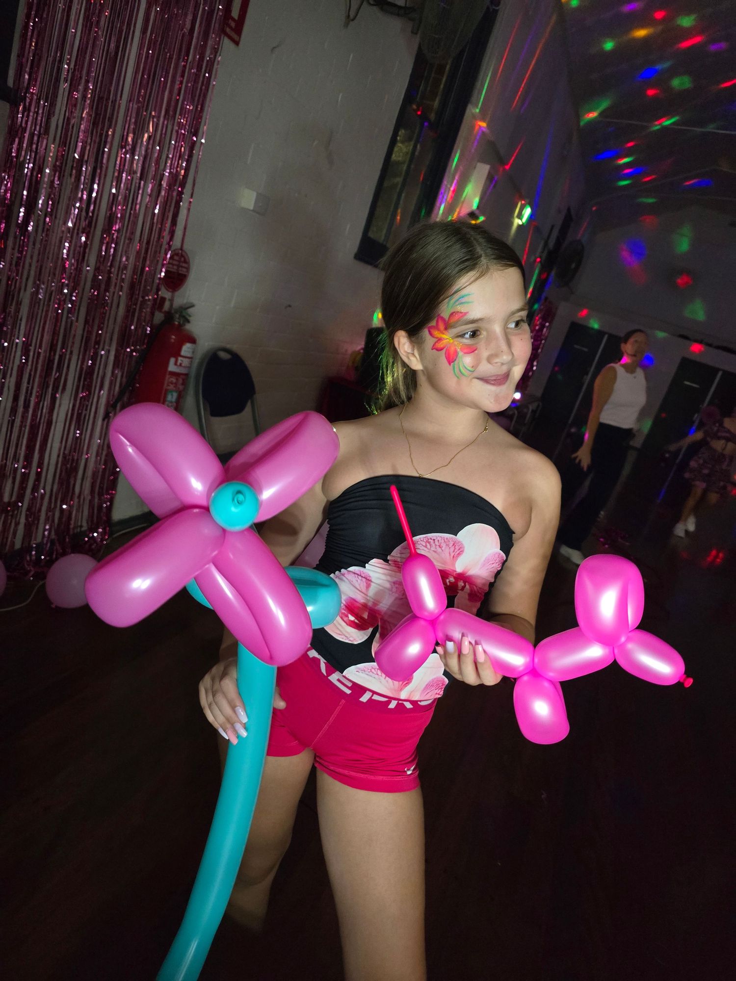Face Painter
Balloon Twisting 
Northern Beaches Face Painter and Balloon Twister
Servicing Northern Beaches, Manly, Freshwater, Balgowlah