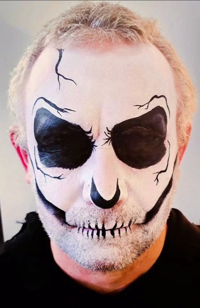 Halloween Makeup 
Halloween Face Paint
