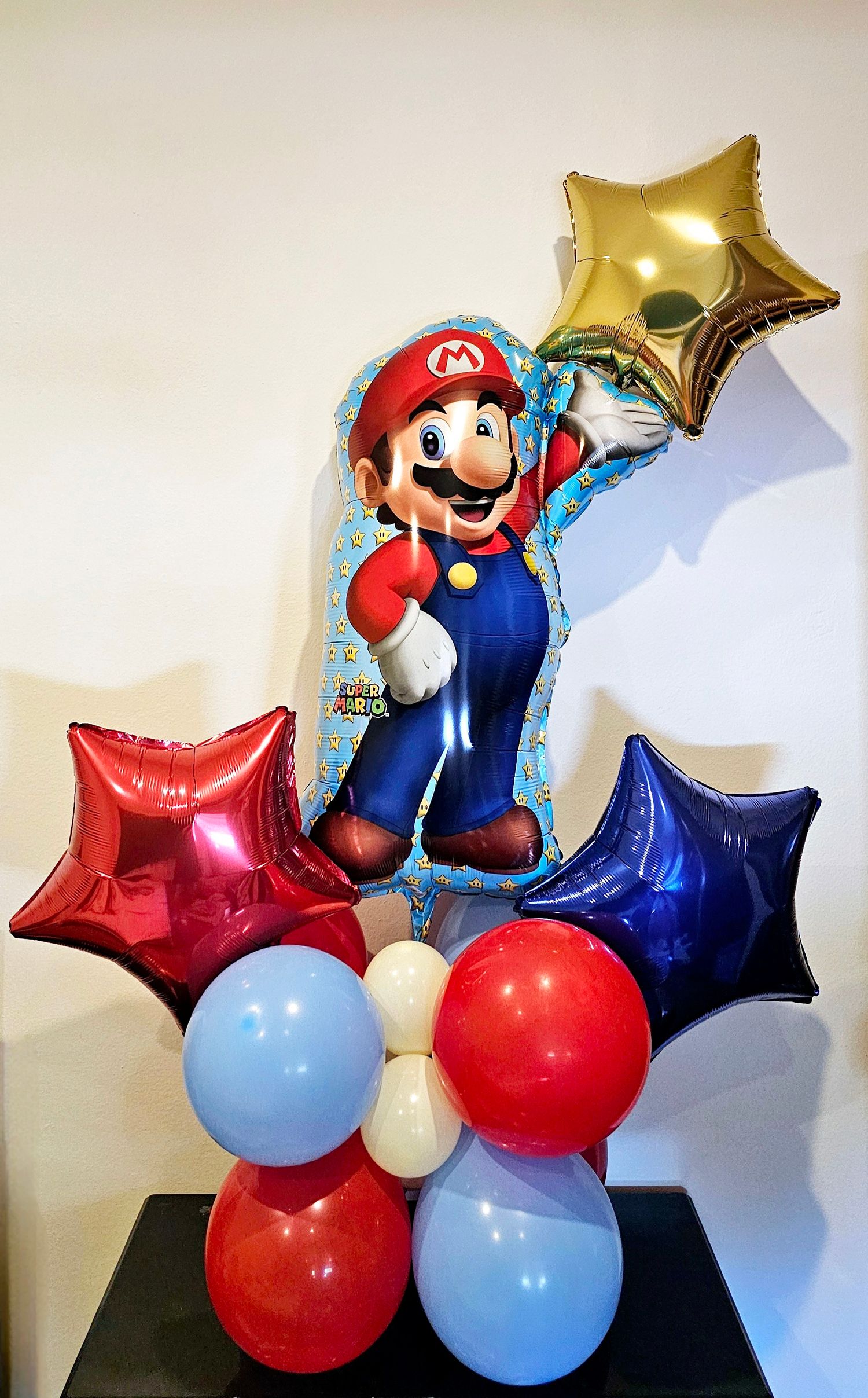 Mario Balloon Stack.
Balloon Event Styling.
Professional Balloon Twisting.