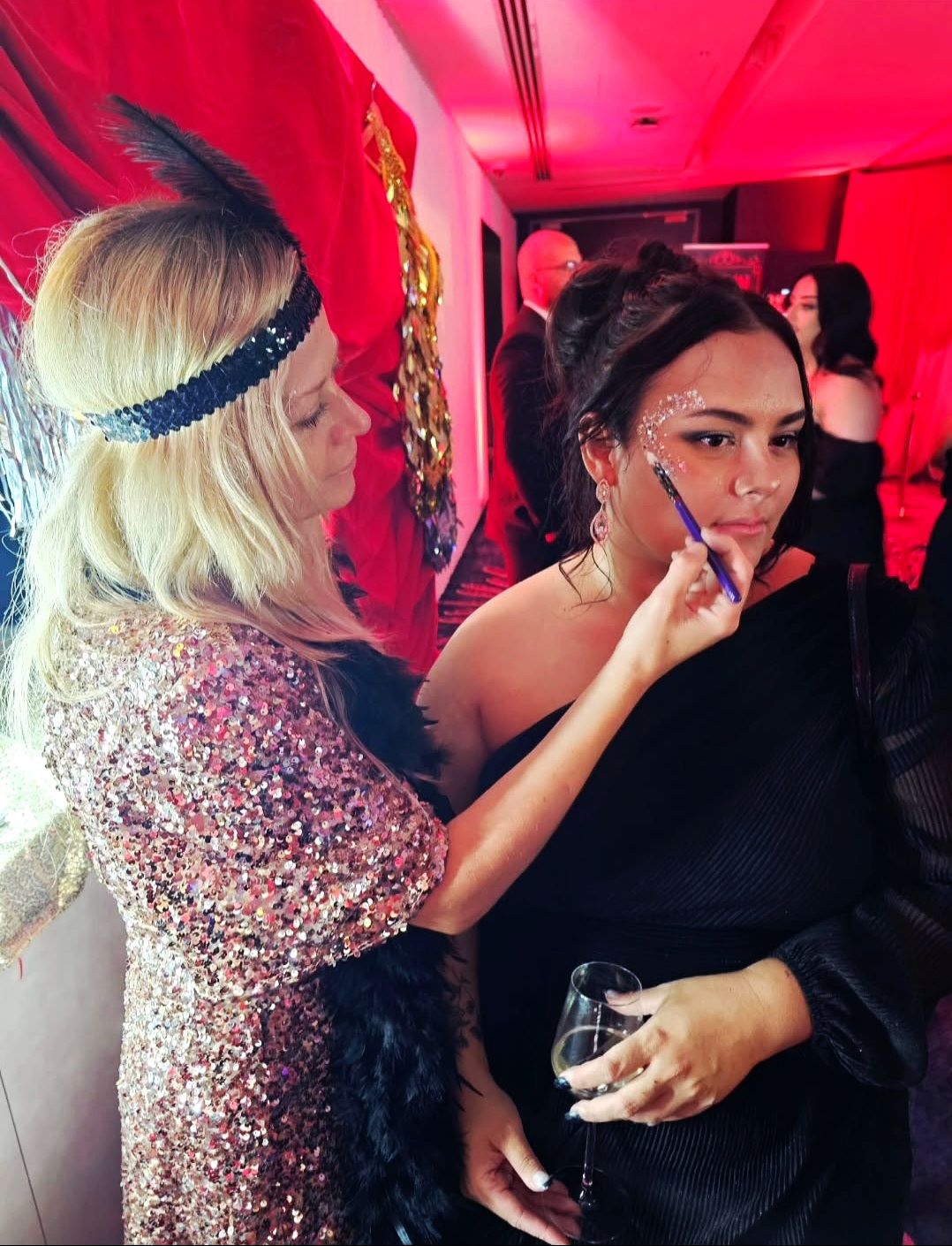 Face & Body Paint.
Glitter Bar.
Adult Festivals, Night clubs & Parties.
High Quality, Professional Grade Makeup, Face Paint & Glitter.