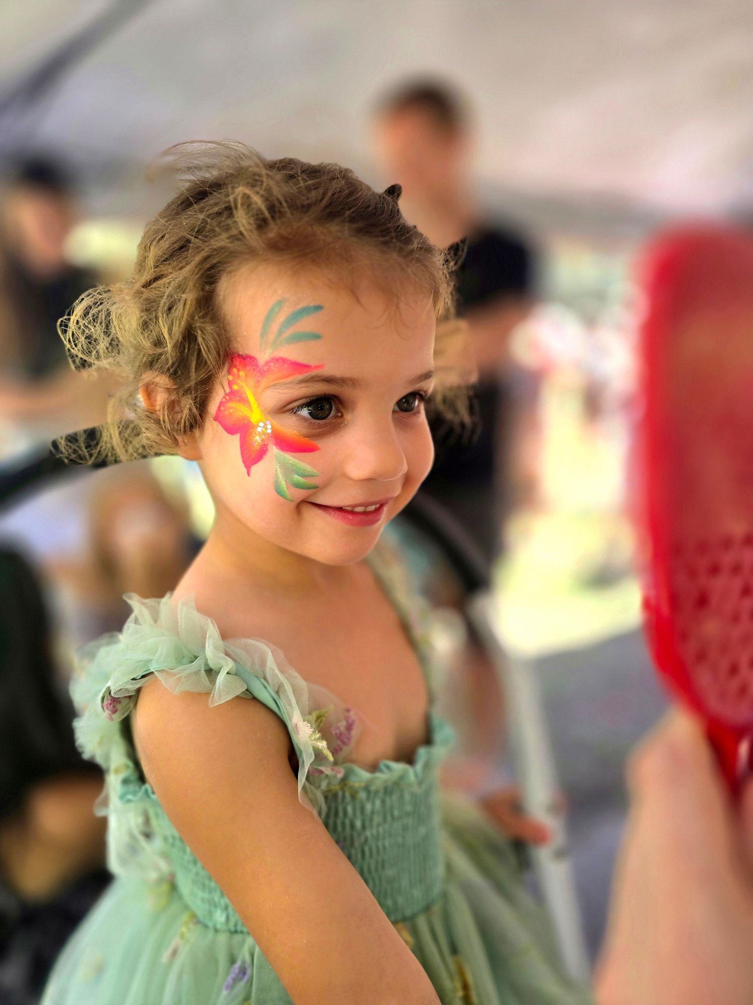 Angels Artistry. Professional Makeup, Face Paint & Balloon Twist Artist.
Face Paint, Character Makeup, Balloon Twist & Glitter Bar Artistry
