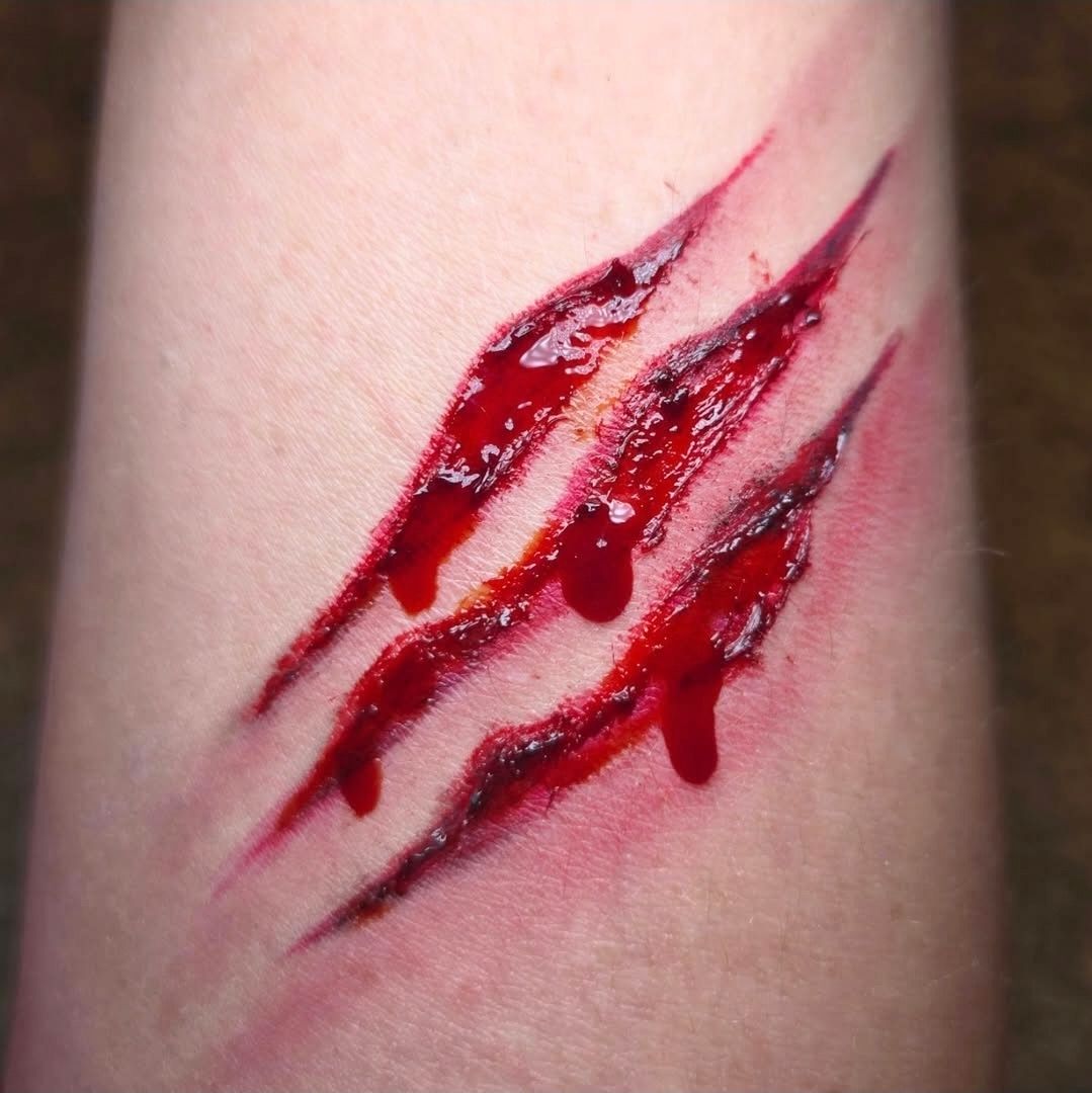 SPFX Makeup.
Halloween Makeup.
Theatre Makeup.
Creative Makeup