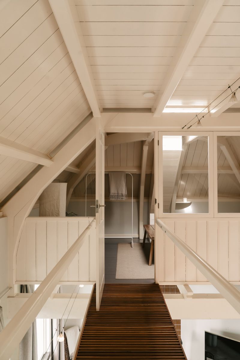 Detail van gezellige kamer in Huisje Mus accommodatie, fotografie door Eva Berendse
