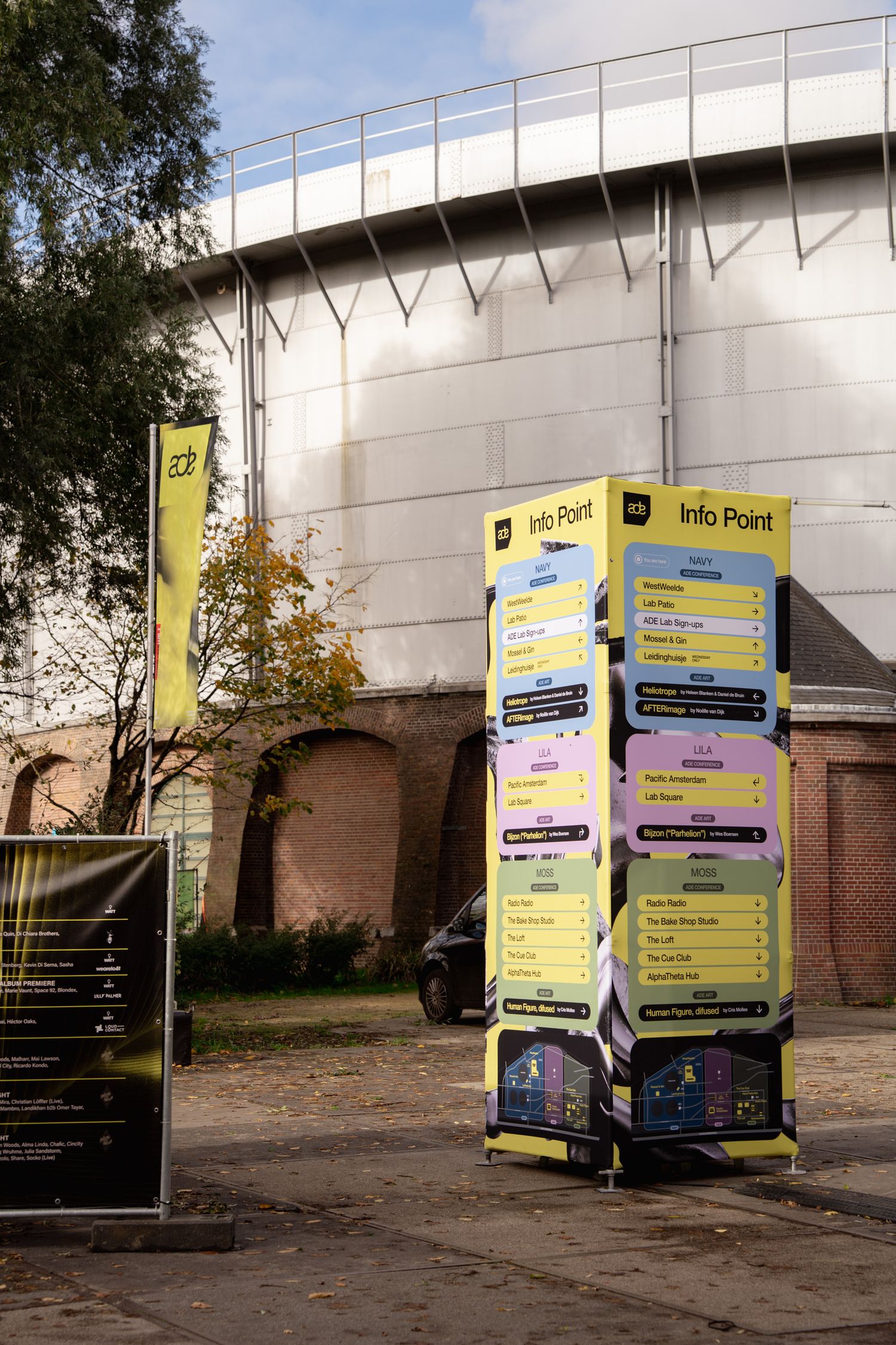 Festivalgangers op ADE Westweelde Amsterdam Dance Event, fotografie door Eva Berendse