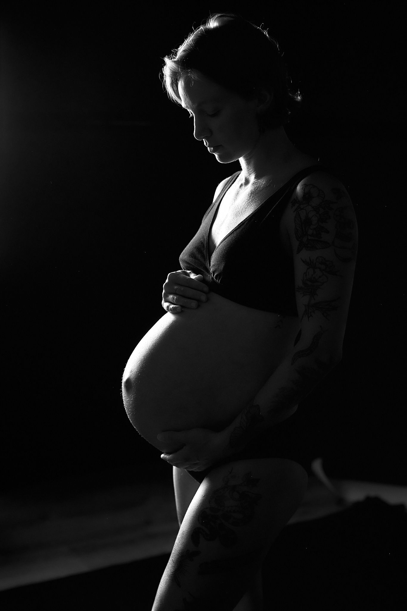 Modern Maternity photography