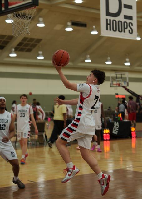 #07 AAU Player