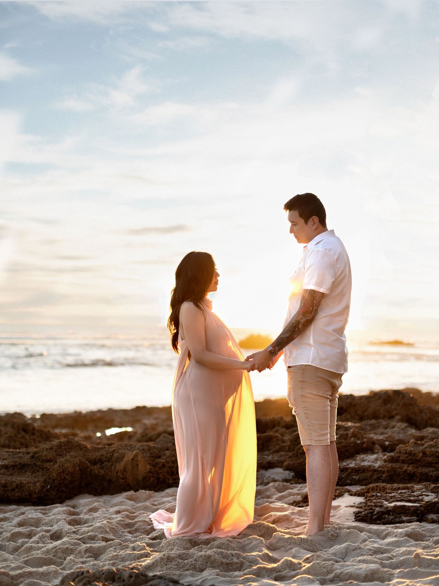 Pregnancy photography session with soft textures and light