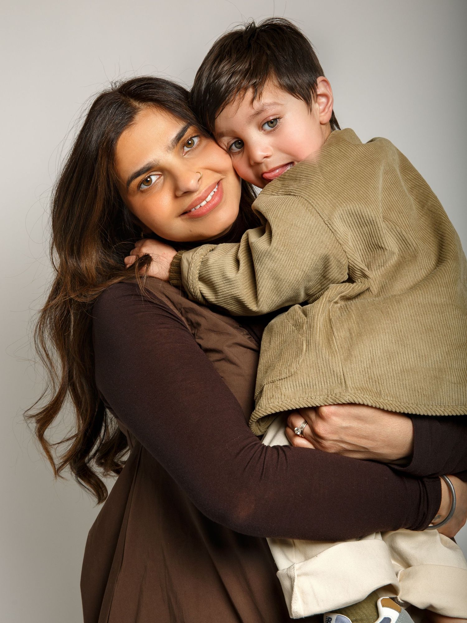 Natural family portrait photography with soft tones