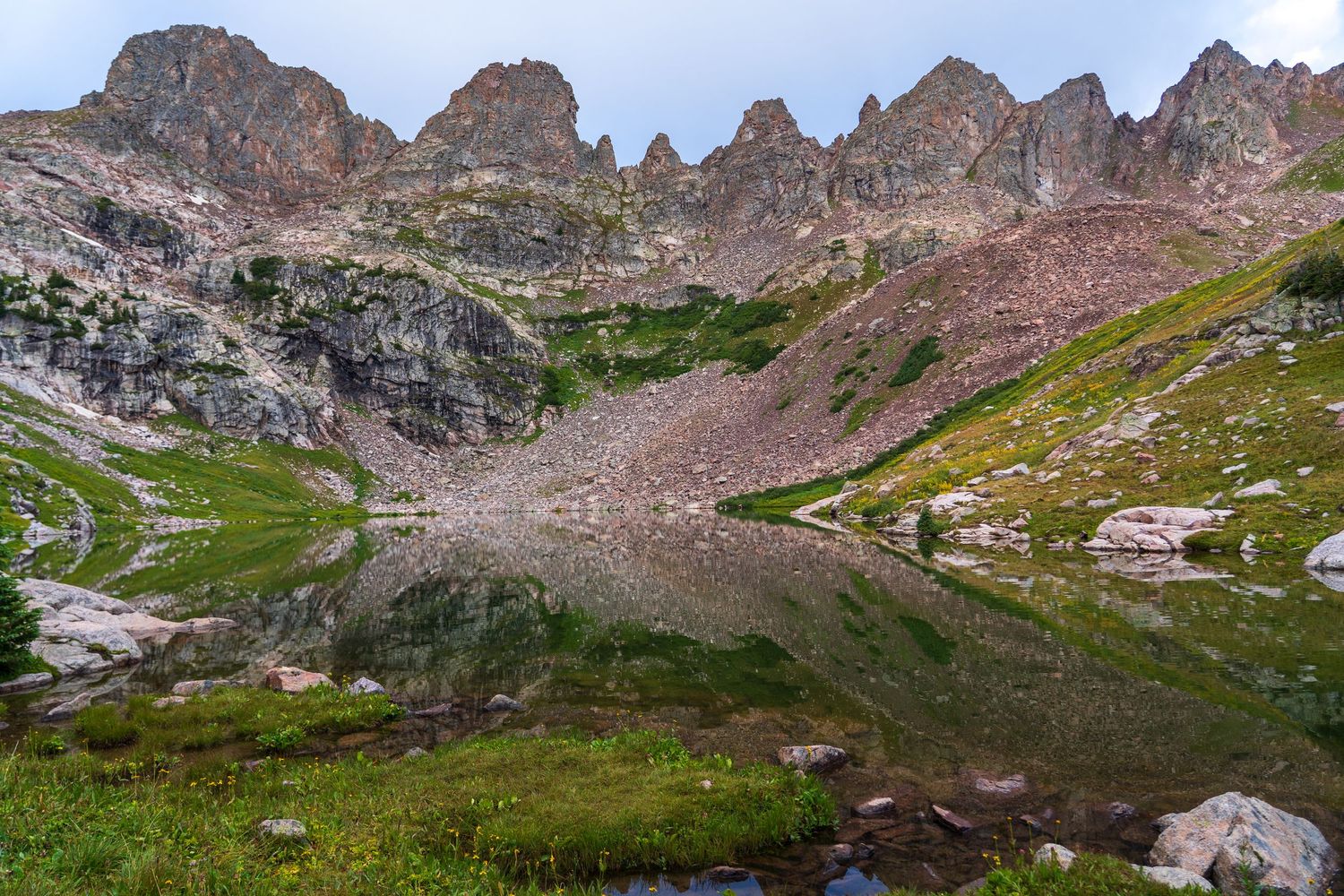 Reflective pond at willow lakes for backpacking trip