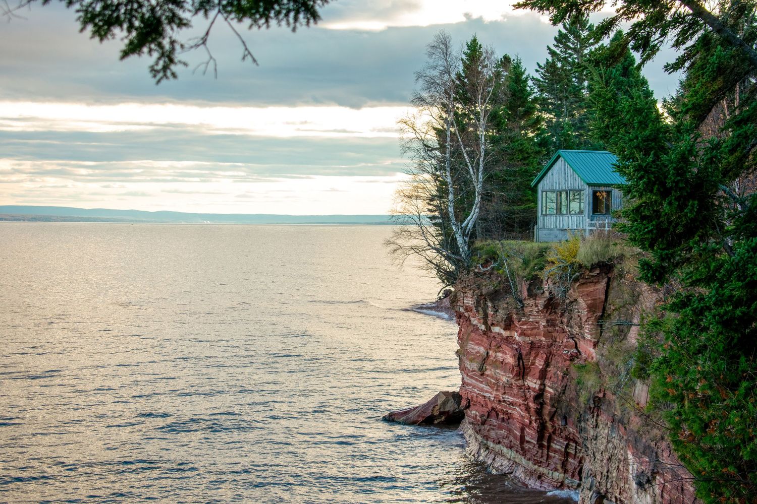 Cabin along lake superior in michigan with the ultimate lake view