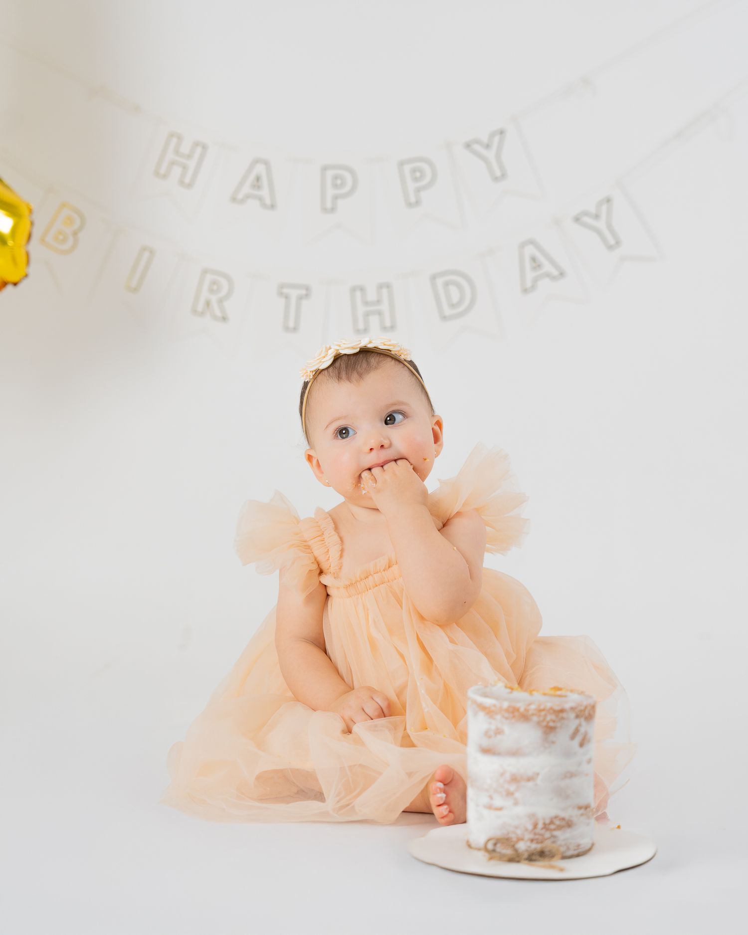 Sesión smash cake infantil en estudio en Orlando.
Smash cake kids photoshoot in studio, Orlando.