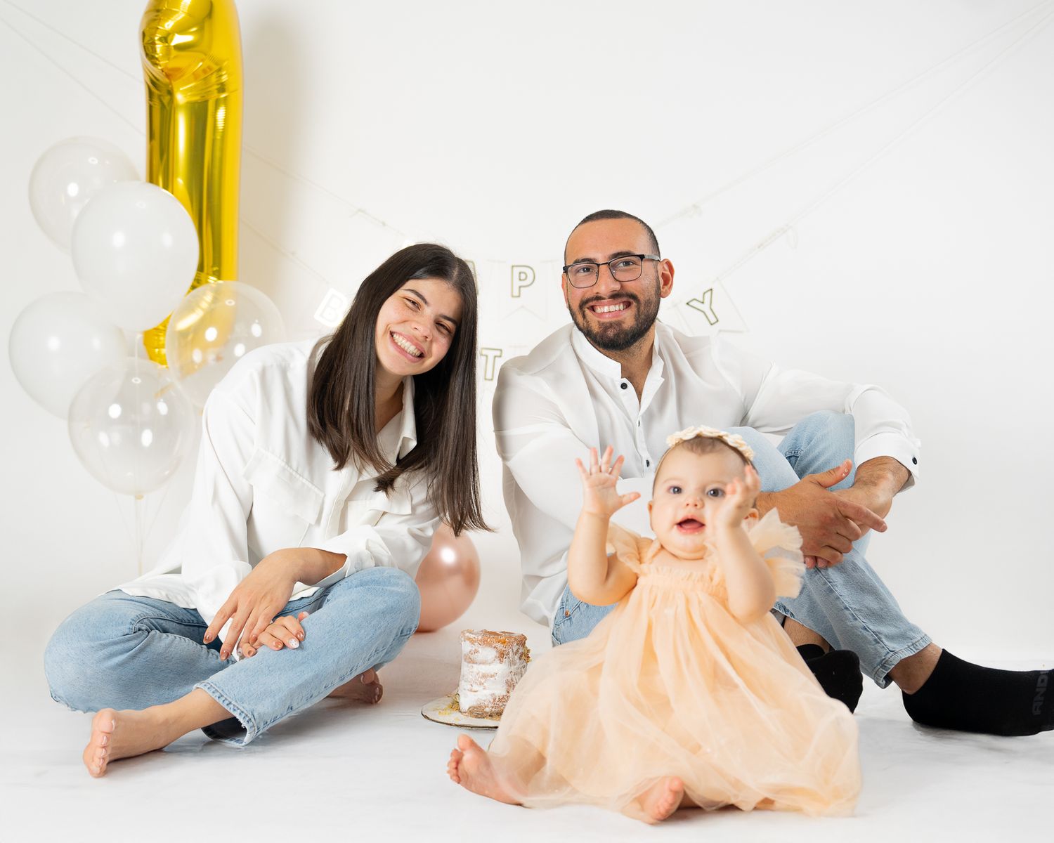 Sesión smash cake infantil en estudio en Orlando.
Smash cake kids photoshoot in studio, Orlando.