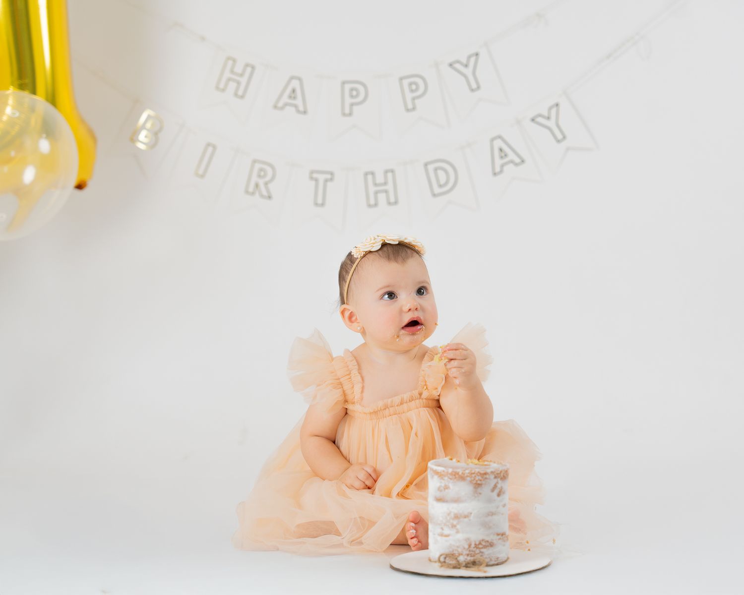 Sesión smash cake infantil en estudio en Orlando.
Smash cake kids photoshoot in studio, Orlando.