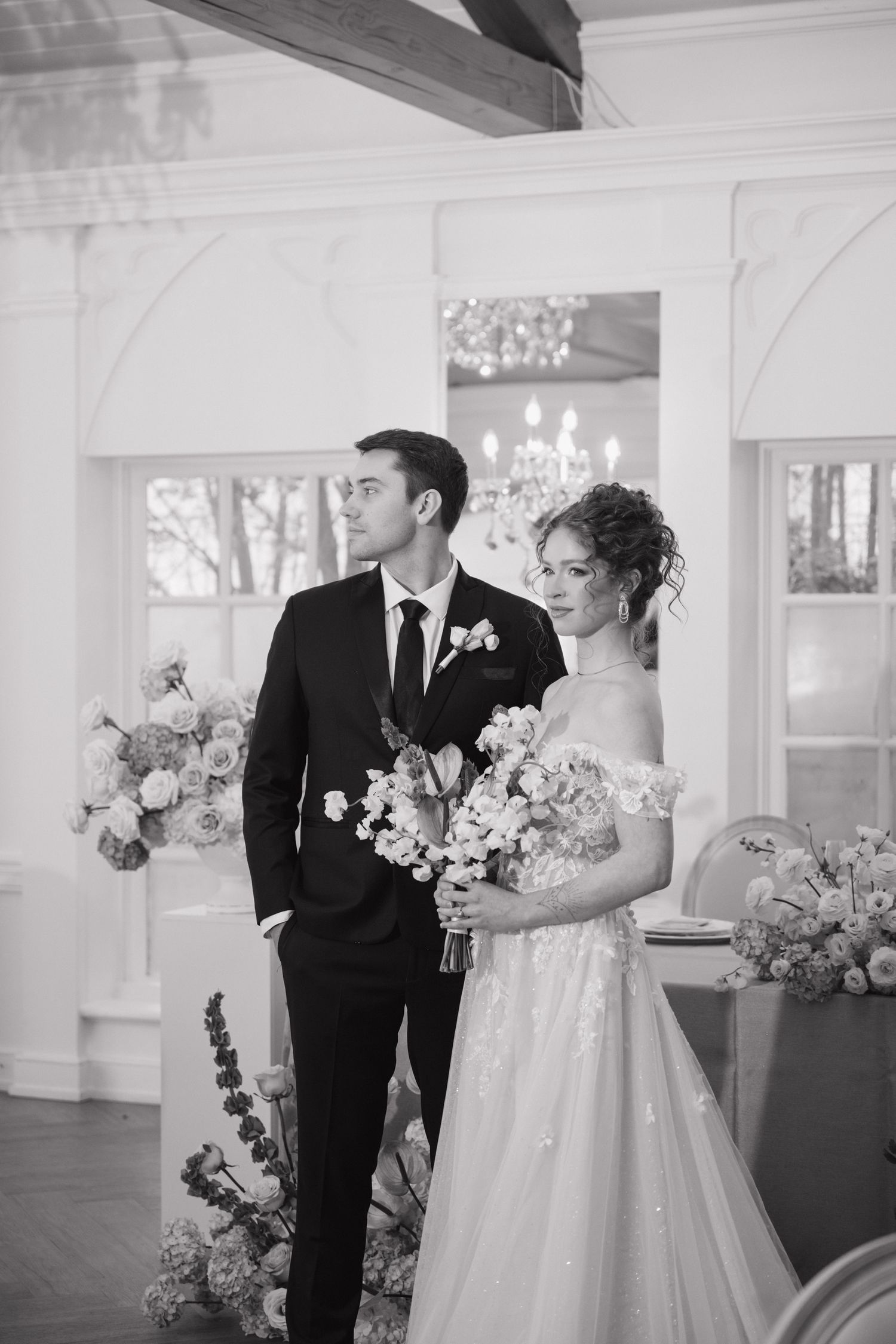 Bride and Groom couples photo at The Doctors House, Kleinburg