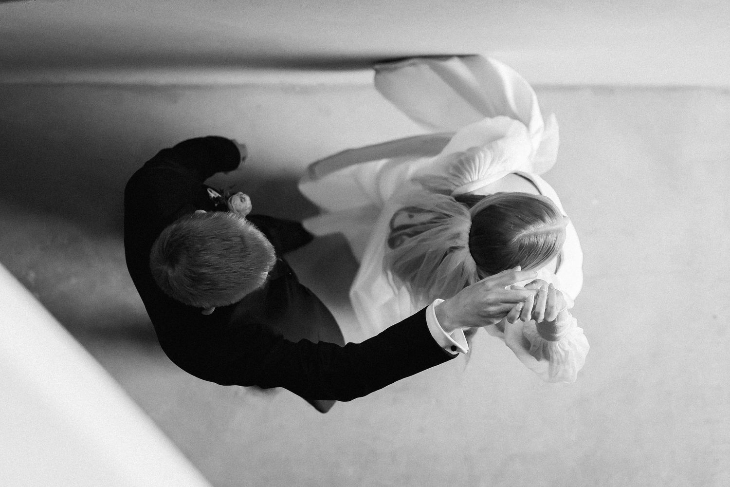 Artistic black and white maternity photos showing silhouette of pregnant belly.