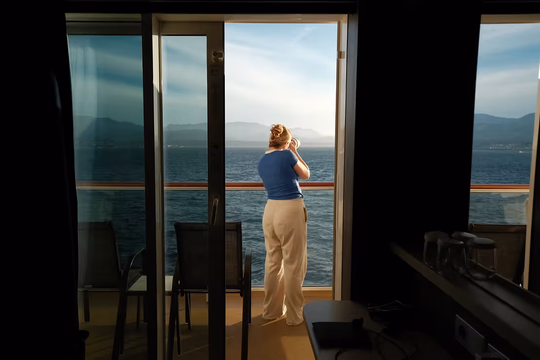 Kayla Koch Photo taking photos on an Alaskan cruise during the summer of 2025.