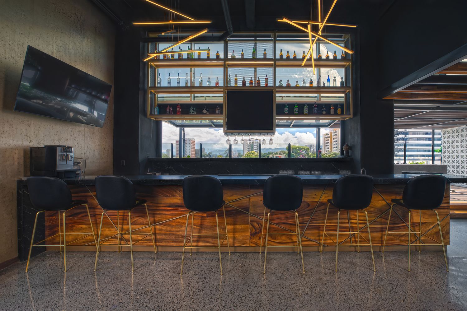 Fotografía y video de arquitectura en Guatemala para comercial, rooftop, eventos, diseño de interiores y mobiliario.