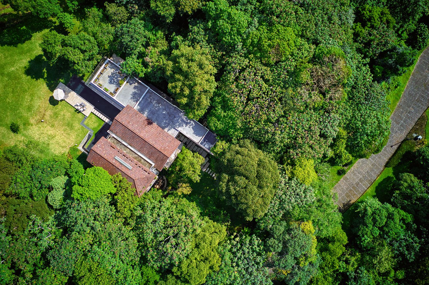Fotografía y video de arquitectura en Guatemala para arquitectos, experiencias airbnb, diseño de interiores y mobiliario.