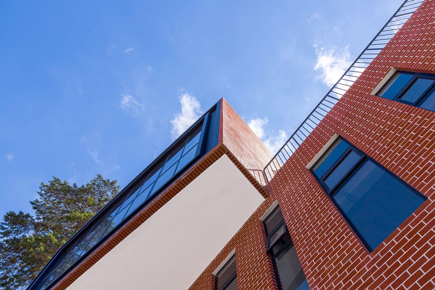 Fotografía y video de arquitectura en Guatemala para colegios y centros educativos.