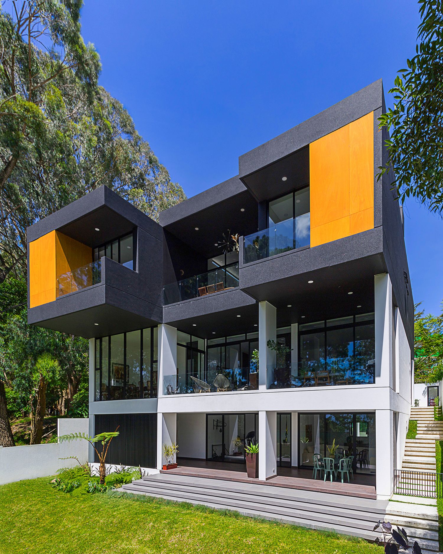 Fotografía y video de arquitectura en Guatemala para arquitectos, diseño de interiores y mobiliario.