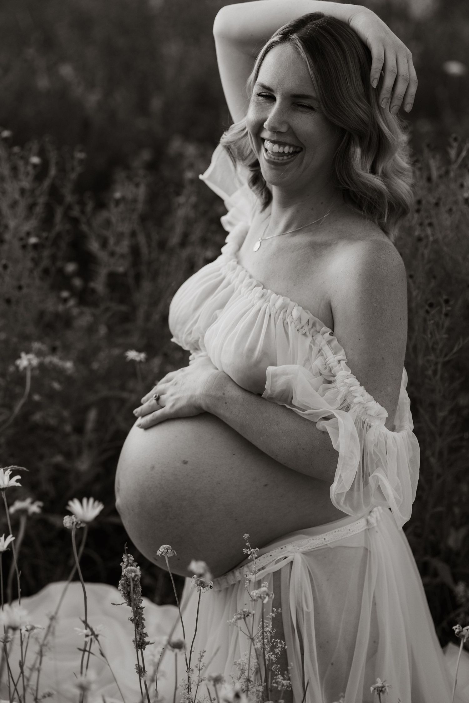 Oxfordshire maternity photographer