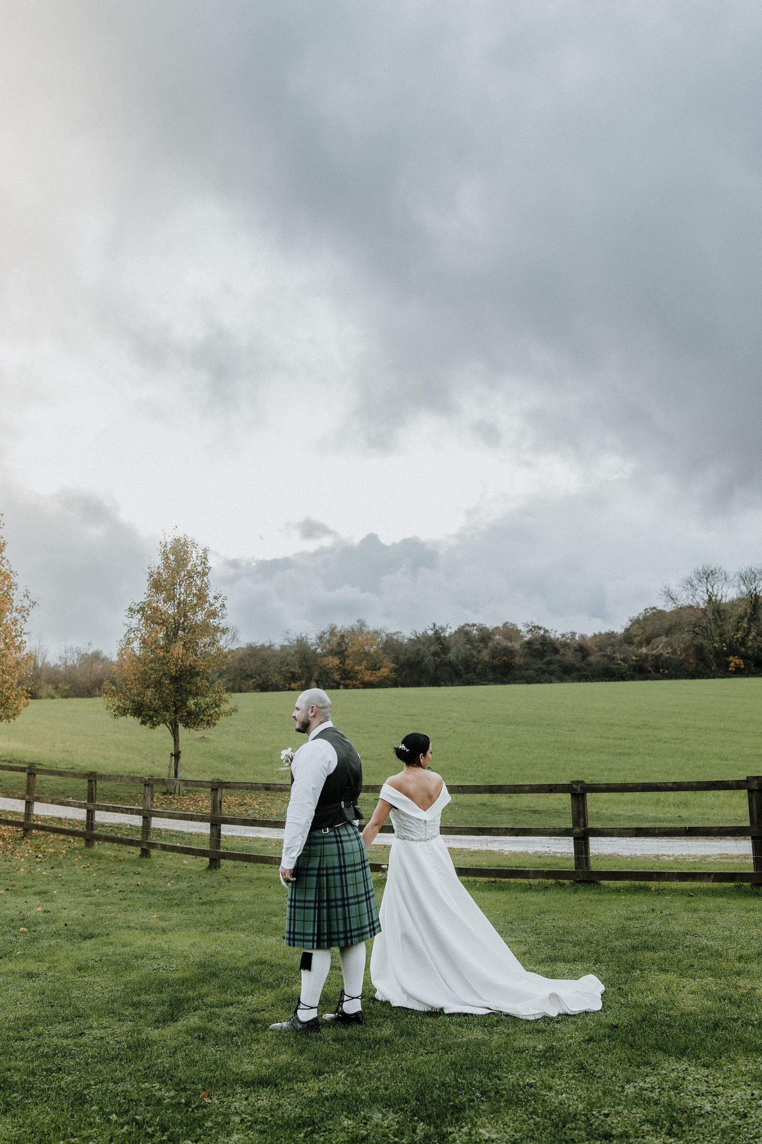 Oxfordshire wedding photographer