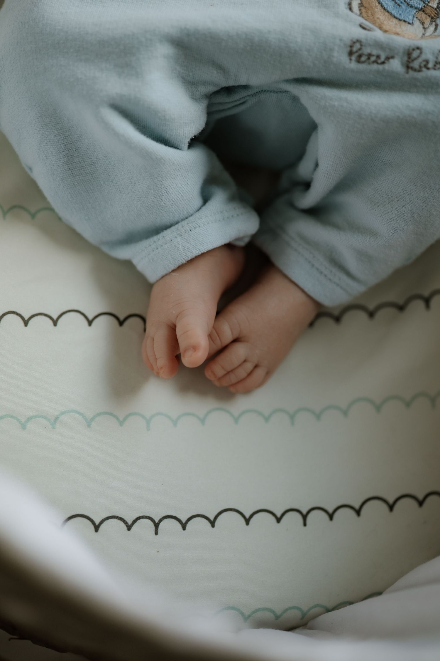 Oxfordshire newborn photographer