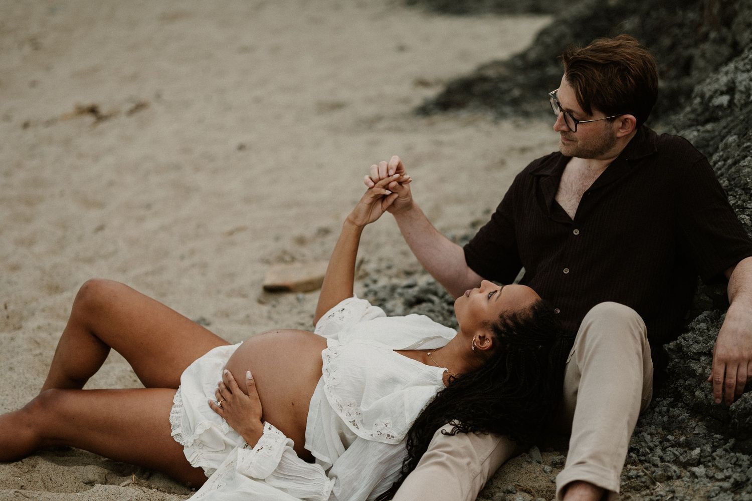 Oxfordshire maternity photographer