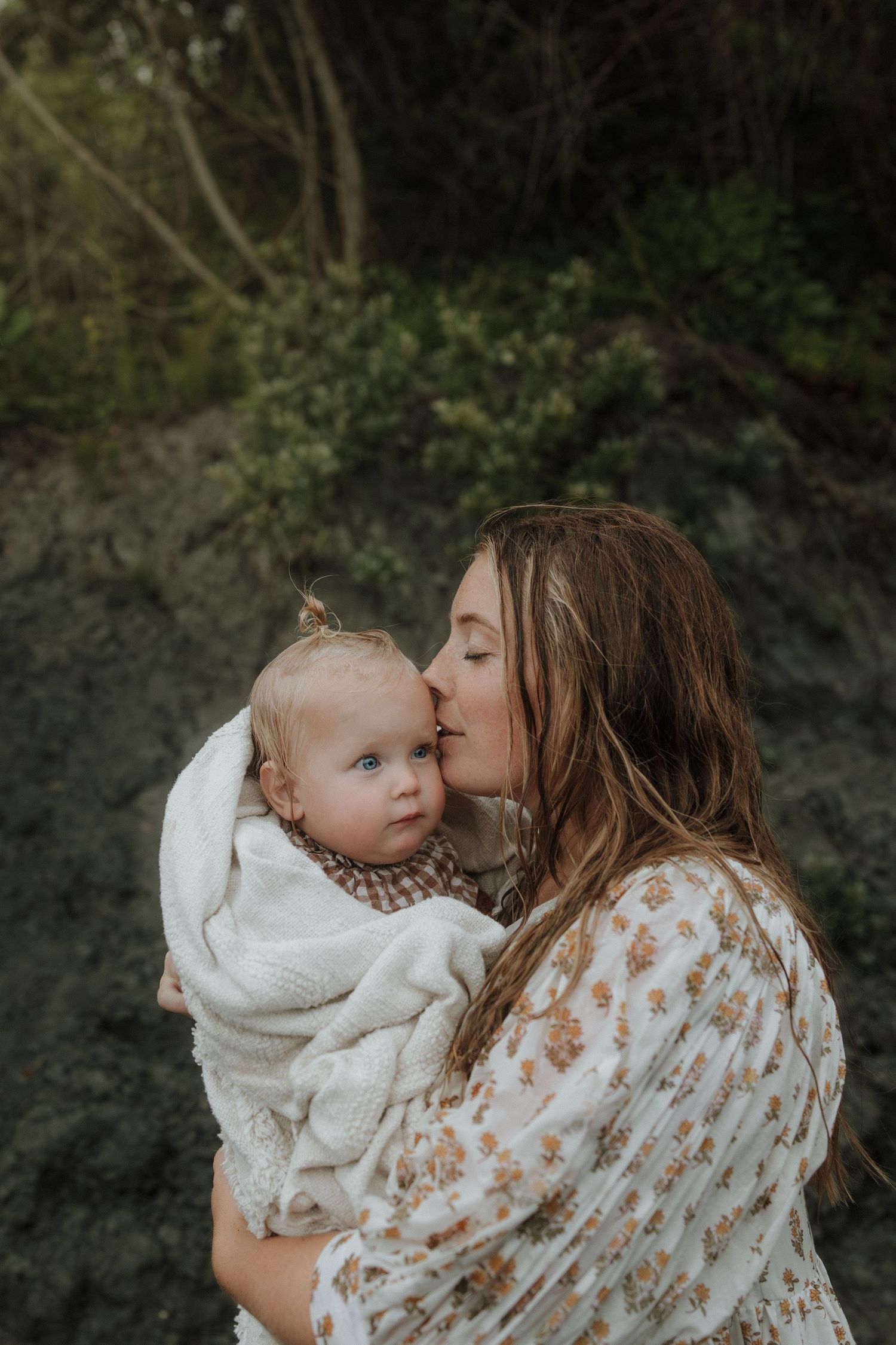 Oxfordshire motherhood photographer