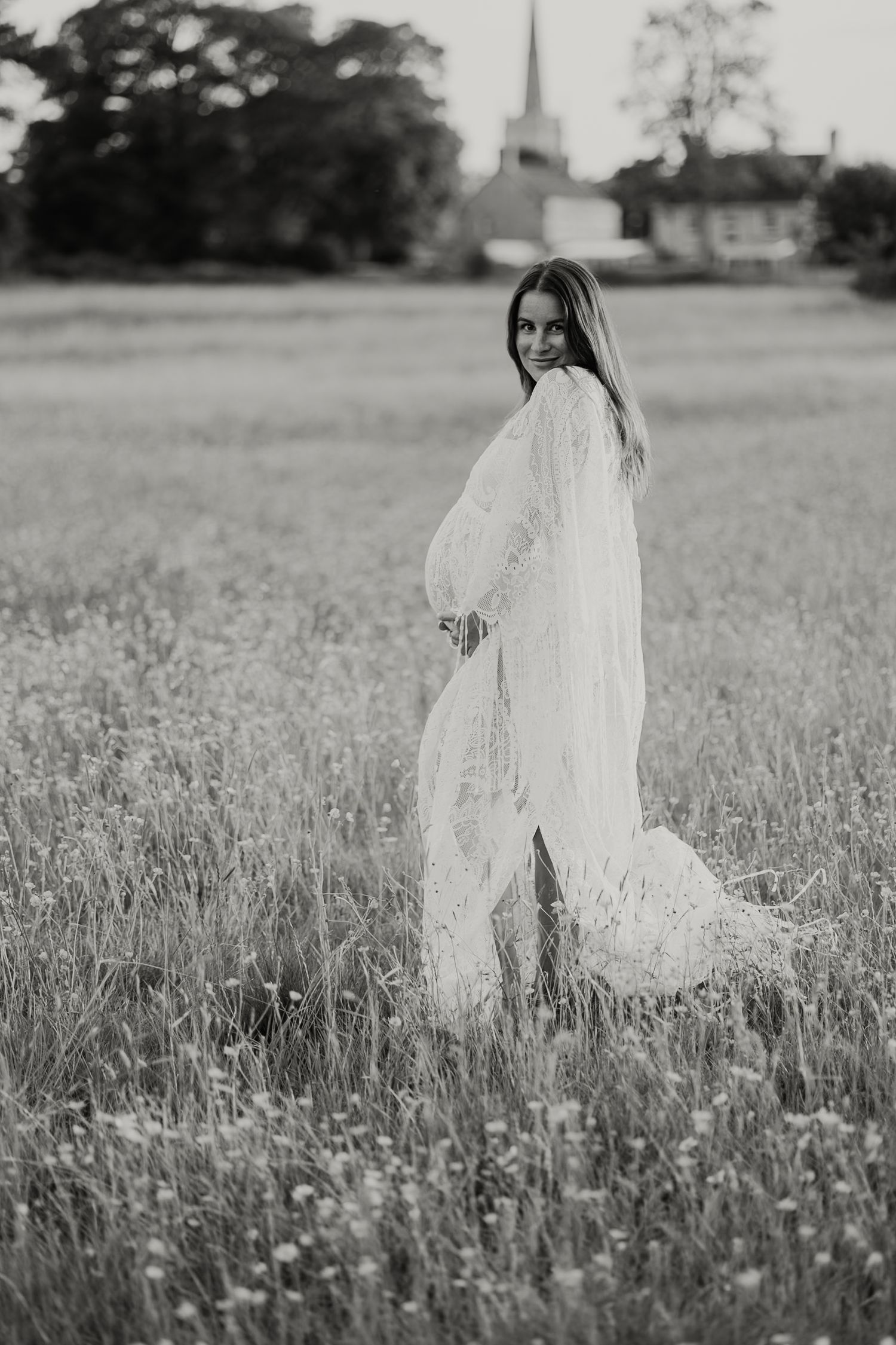 Oxfordshire maternity photographer