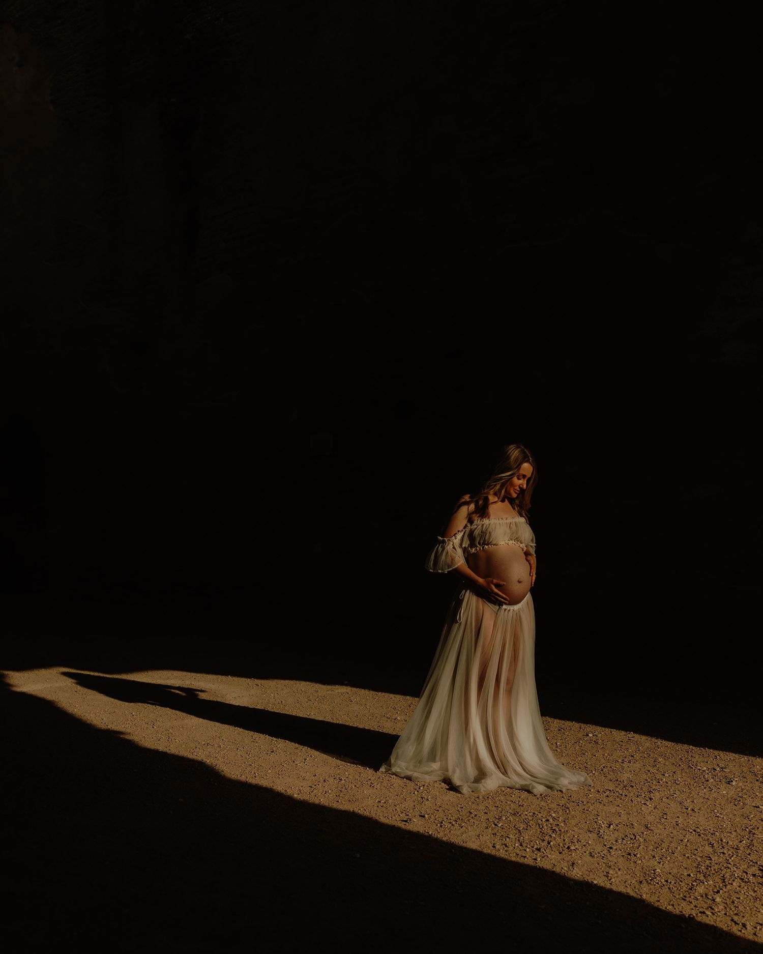 Maternity photographer in Oxfordshire