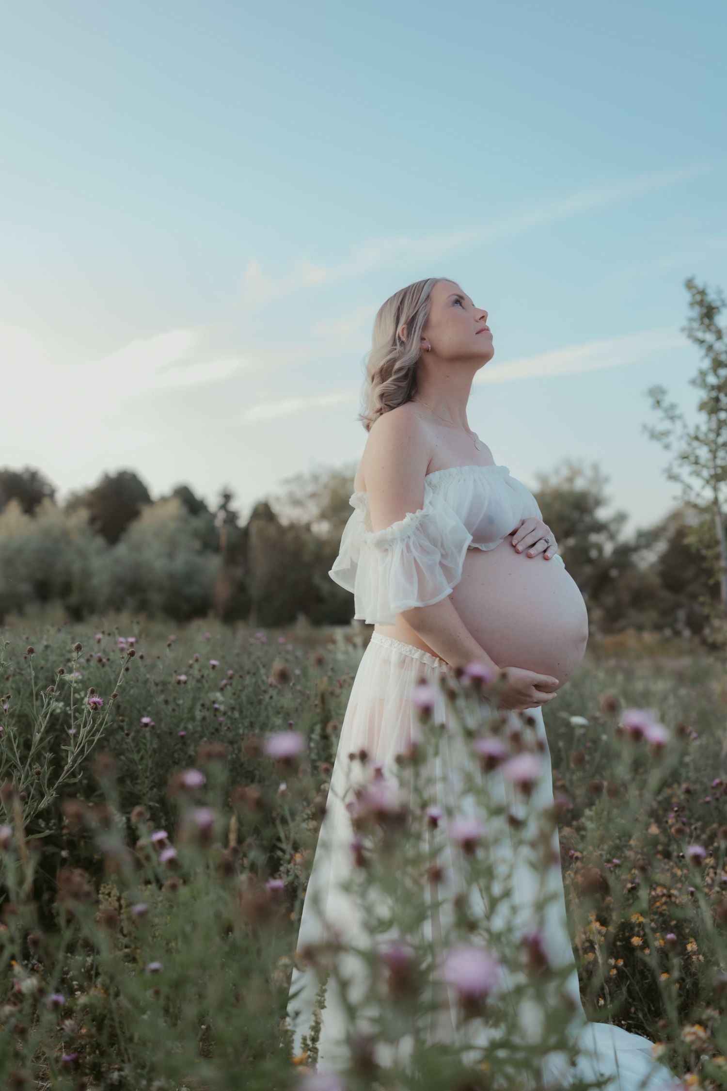 Oxfordshire maternity photographer