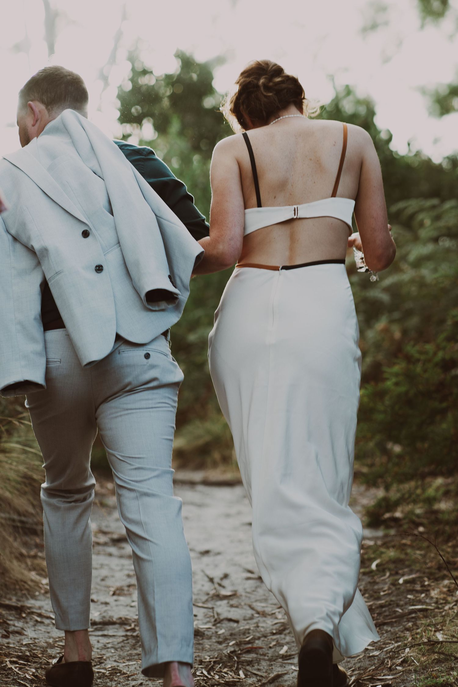 Kin & Sol Photography Tasmania — elegant studio and outdoor maternity portraits filled with light and emotion.