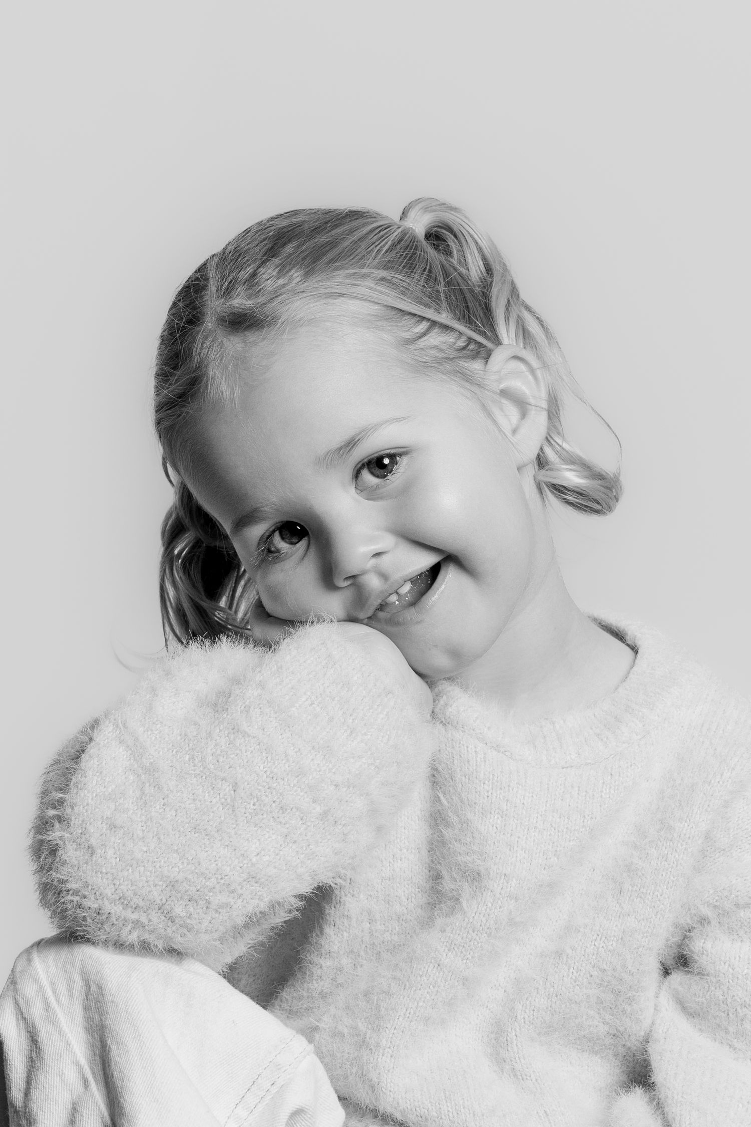Black and white portrait photography Tasmania — honest, minimal, and artfully composed studio images.