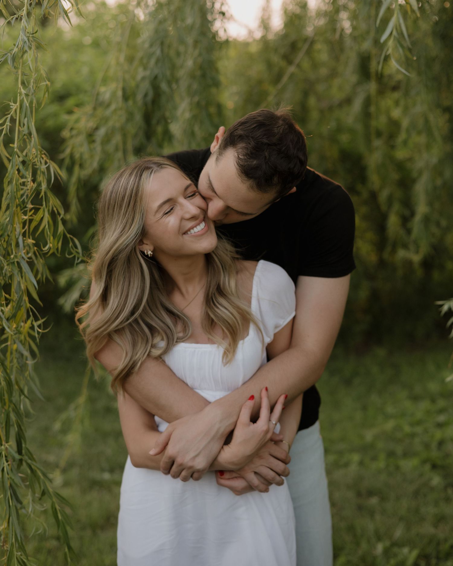 Midwest couple outdoors #couples #Desmoines #desmoines #ankeny #iowa #Iowa #midwest