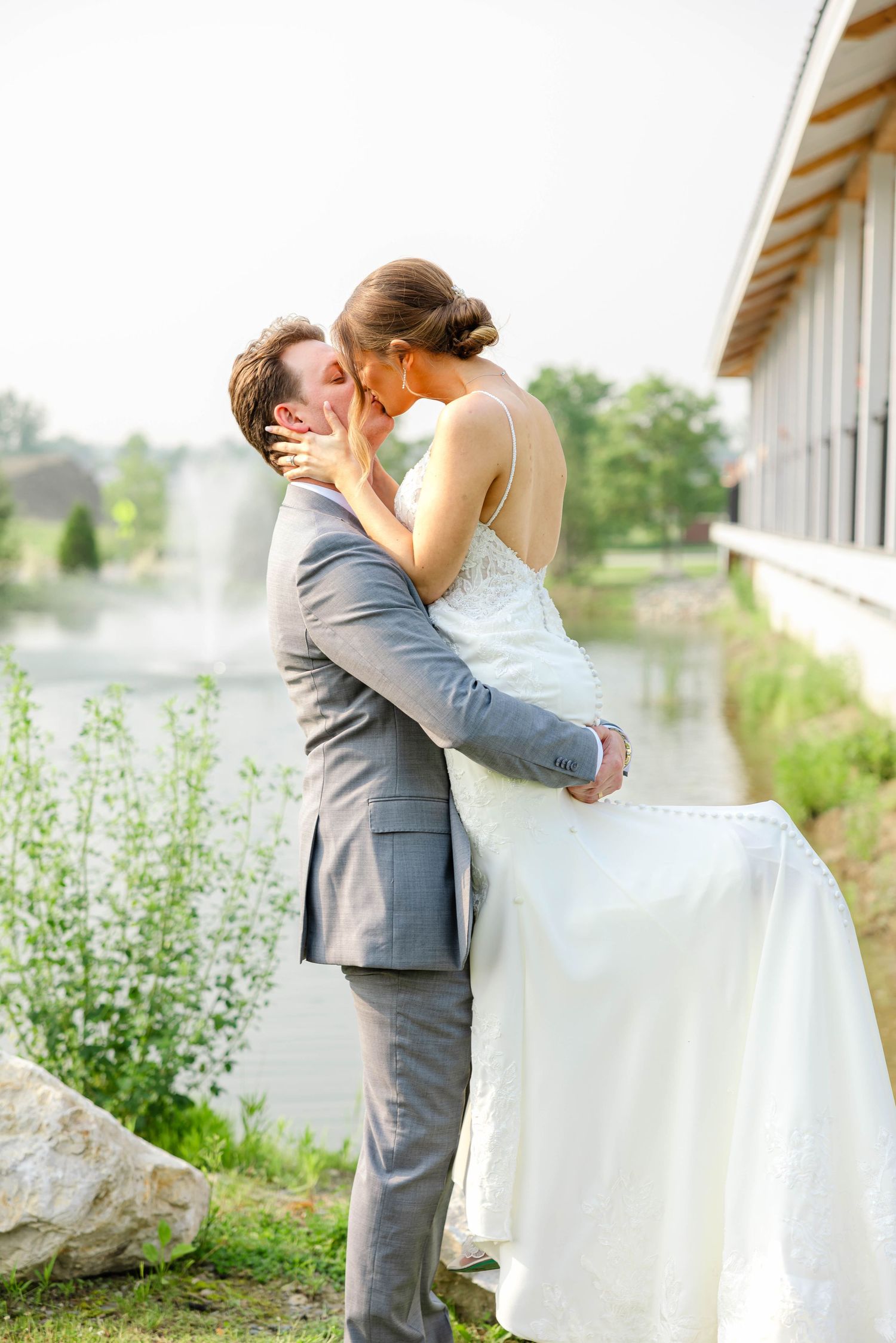bride and groom portraits