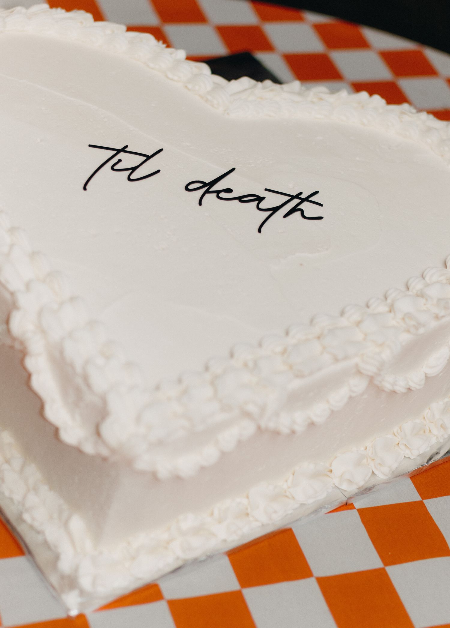 wedding cake in Prince Edward County
