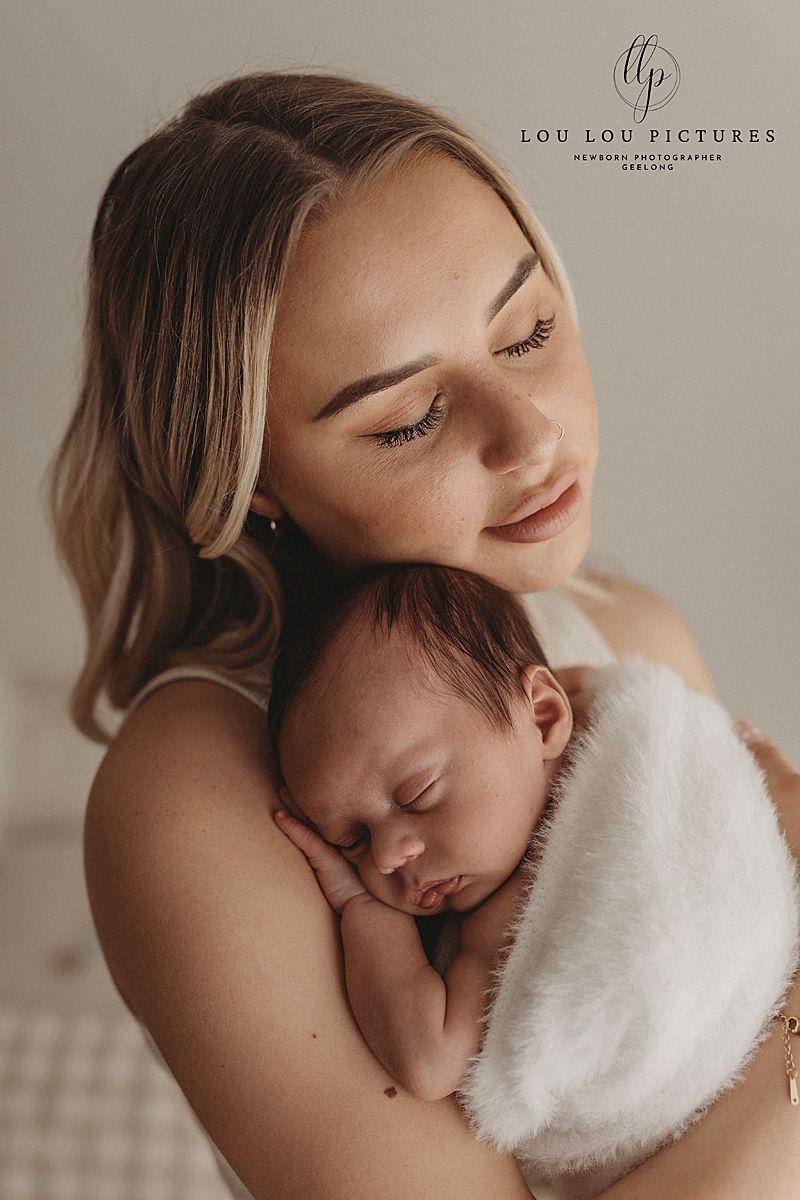 Geelong newborn photographer, newborn photography Geelong, Geelong Victoria Newborn photographer, best Geelong newborn photographer