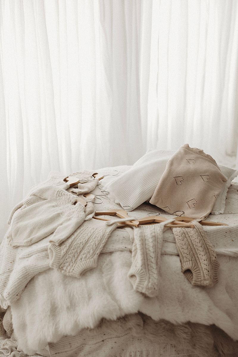 lou-lou pictures studio Geelong newborn photographer