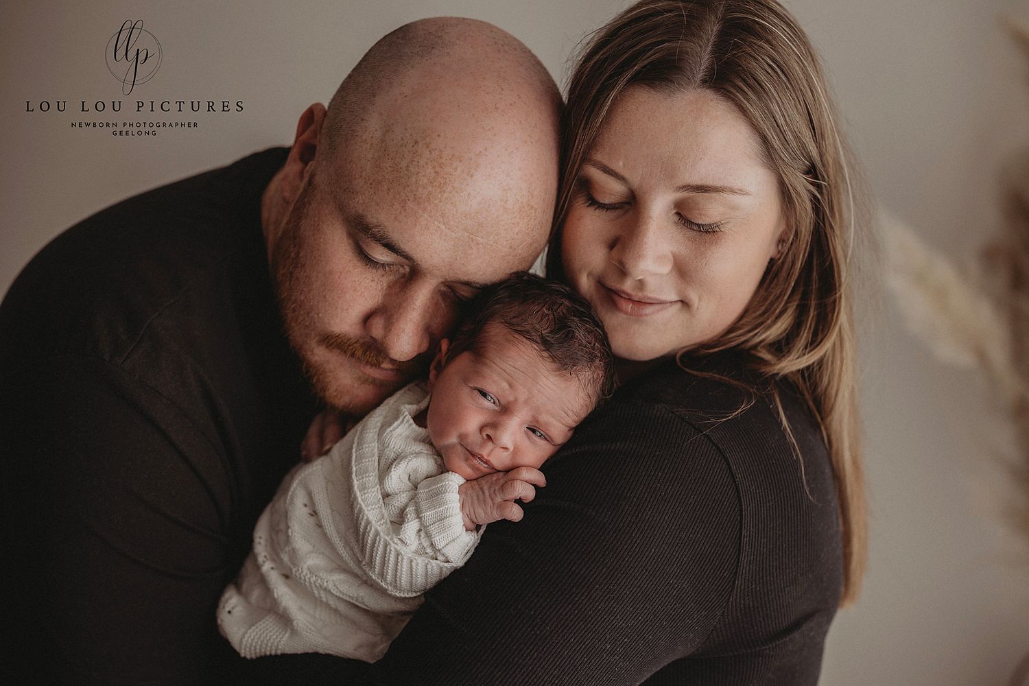 Geelong Maternity photographer, Geelong newborn photographer, newborn photographer Geelong, maternity photographer Geelong Armstrong creek
