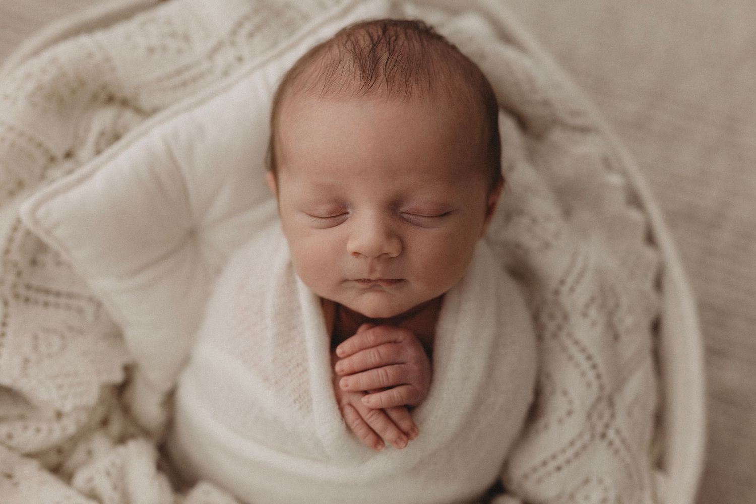 Geelong newborn photographer, newborn photography Geelong, Geelong Victoria Newborn photographer, best Geelong newborn photographer