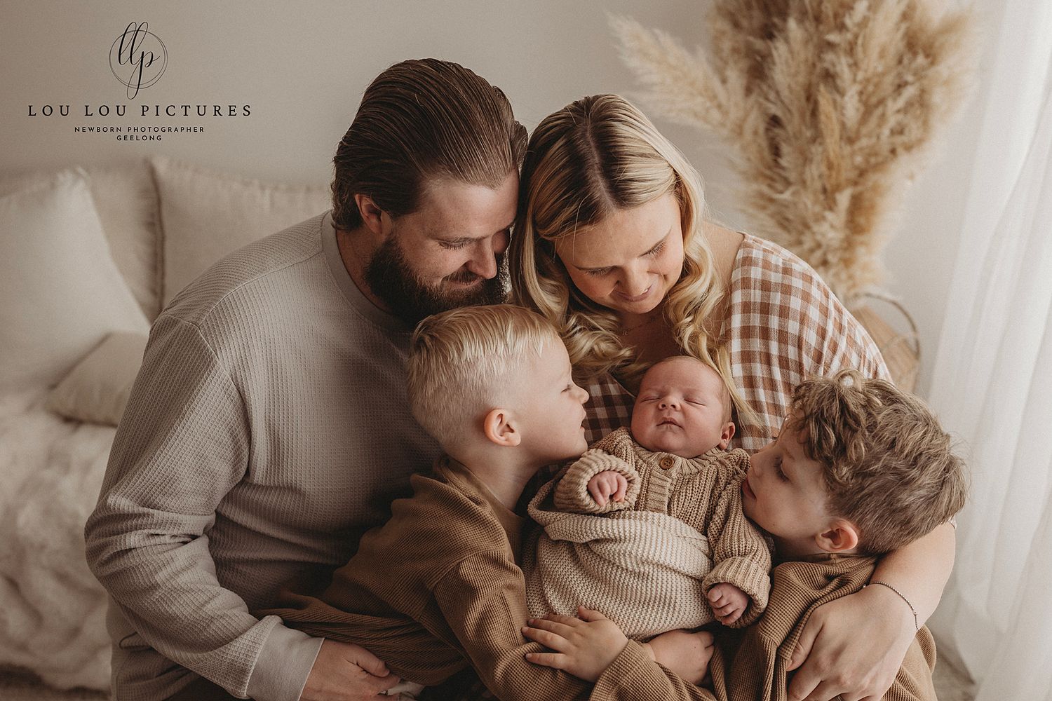 Geelong newborn photographer, newborn photography Geelong, Geelong Victoria Newborn photographer, best Geelong newborn photographer