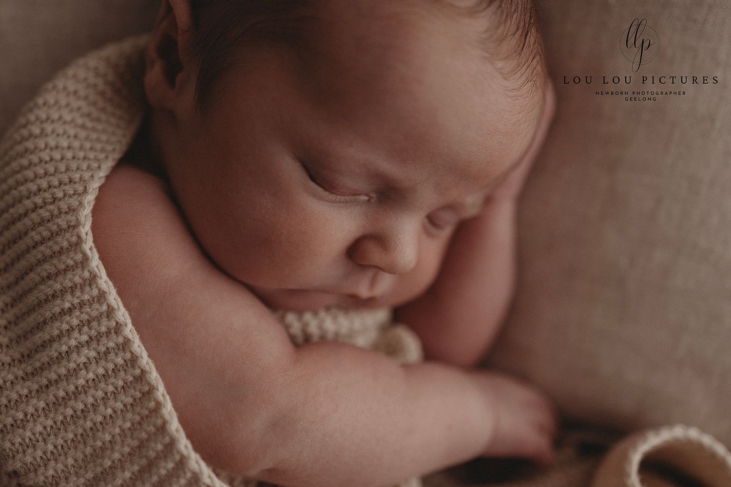 Geelong newborn photographer, newborn photography Geelong, Geelong Victoria Newborn photographer, best Geelong newborn photographer