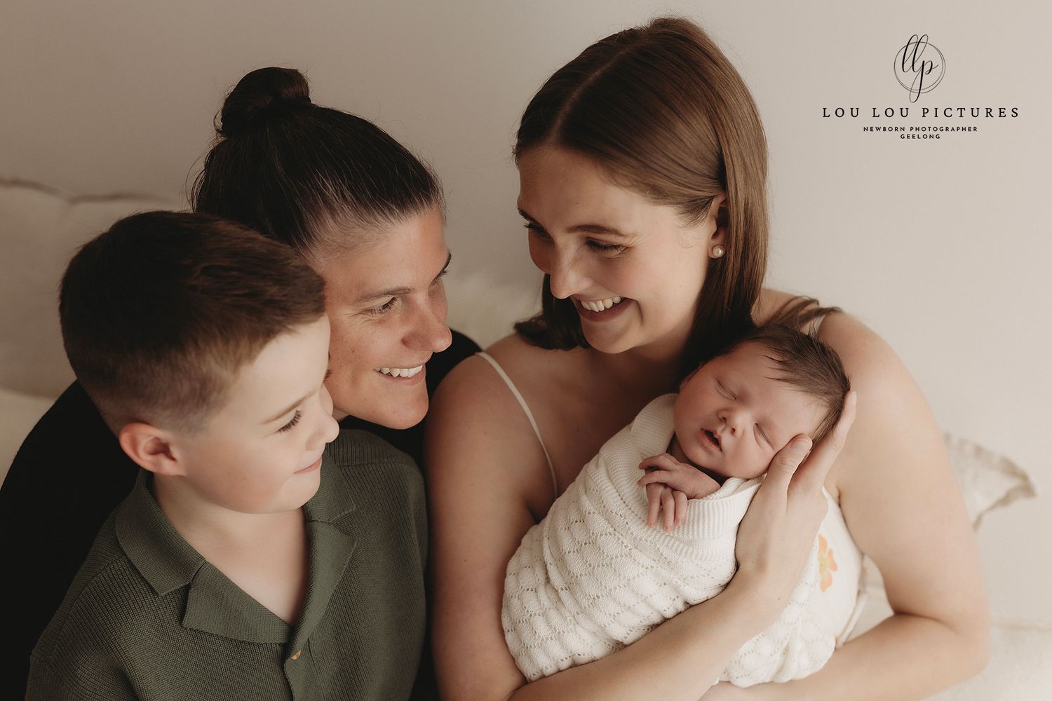 Geelong newborn photographer, newborn photography Geelong, Geelong Victoria Newborn photographer, best Geelong newborn photographer