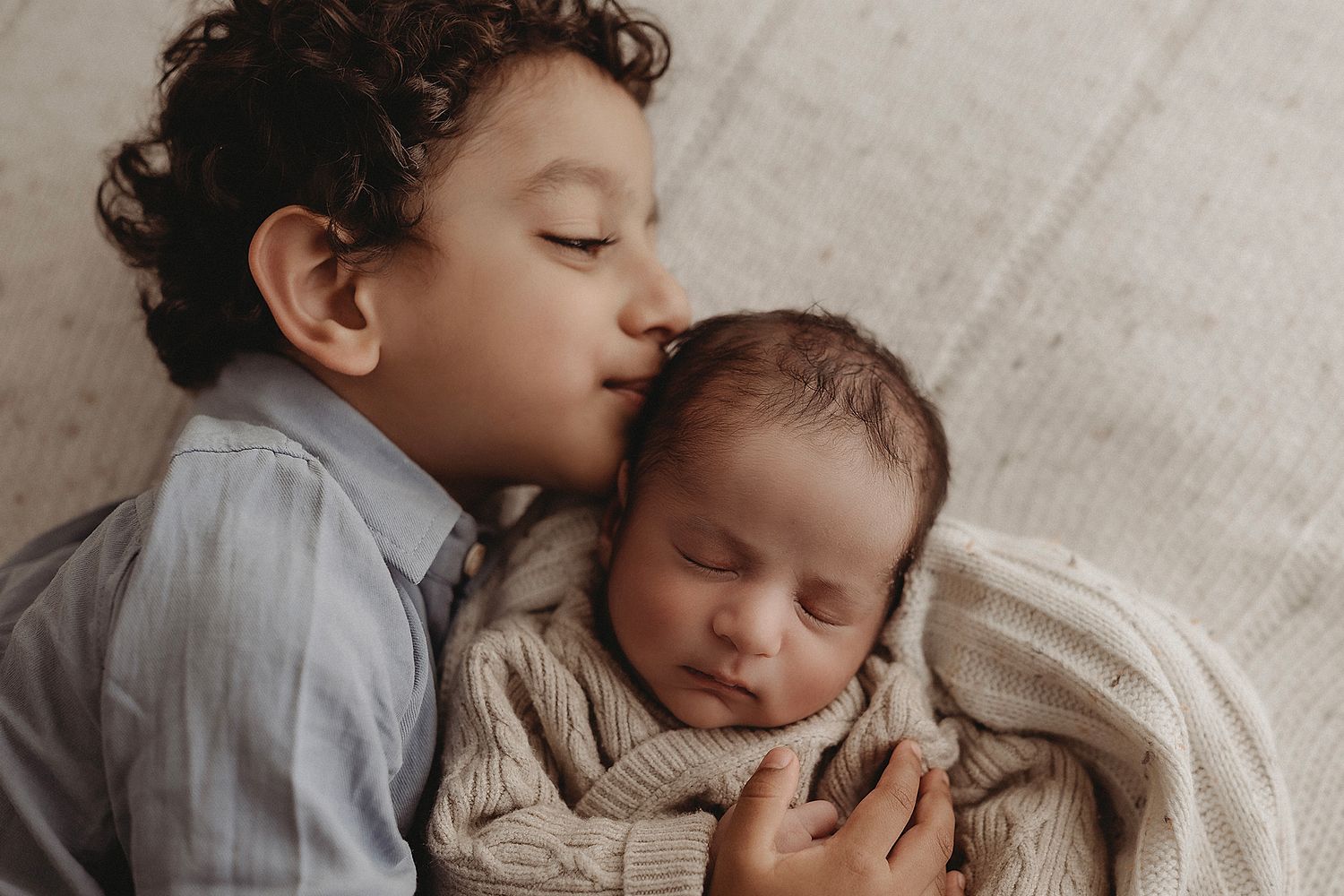 newborn photography sibling photos geelong